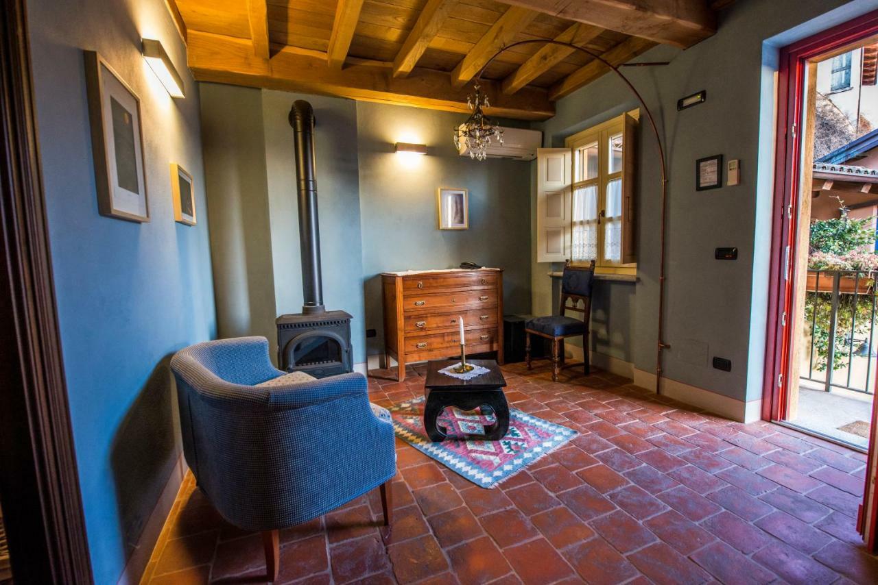 Albergo Ristorante Garibaldi Cisterna dʼAsti المظهر الخارجي الصورة